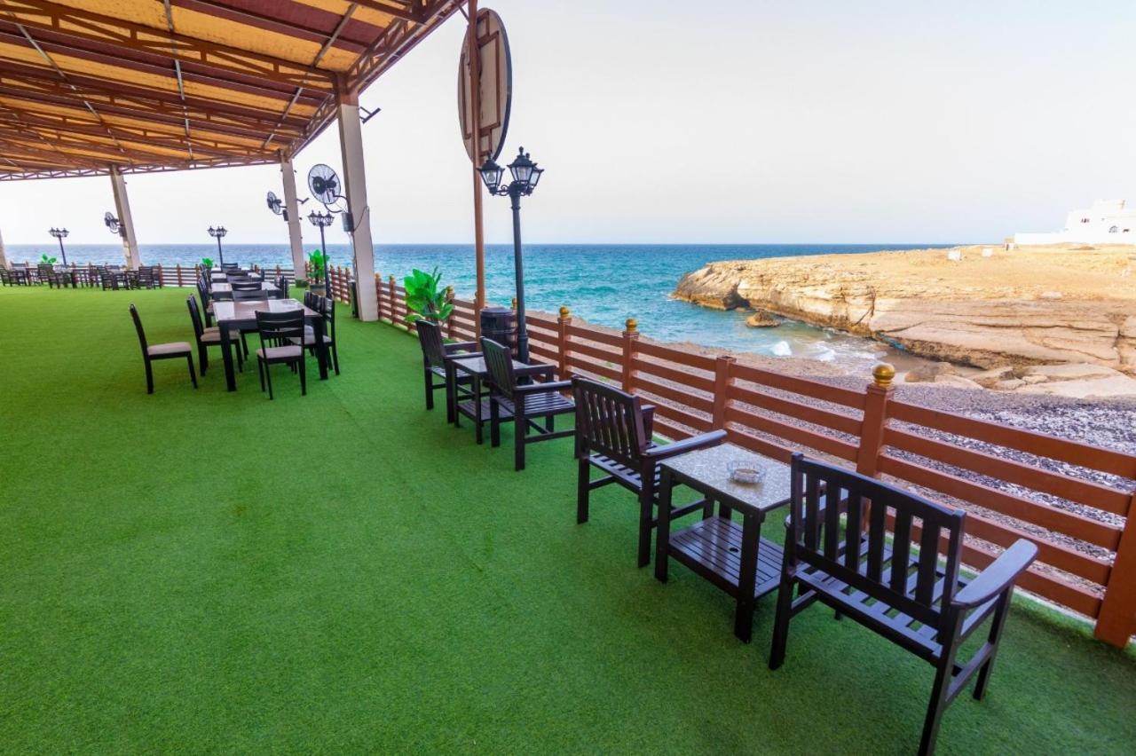 Sur Bandar Al Ayjah Hotel Apartments Ngoại thất bức ảnh