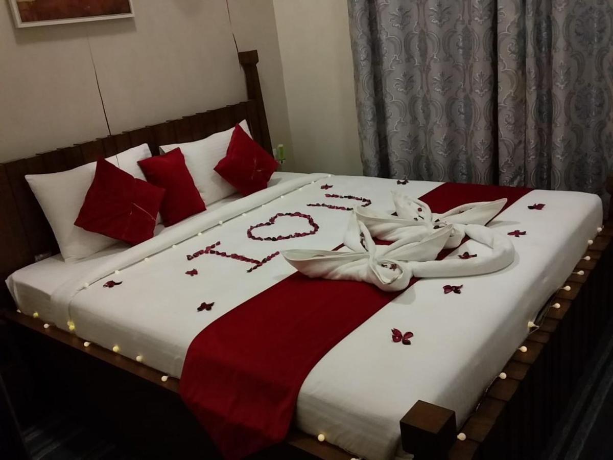 Sur Bandar Al Ayjah Hotel Apartments Ngoại thất bức ảnh