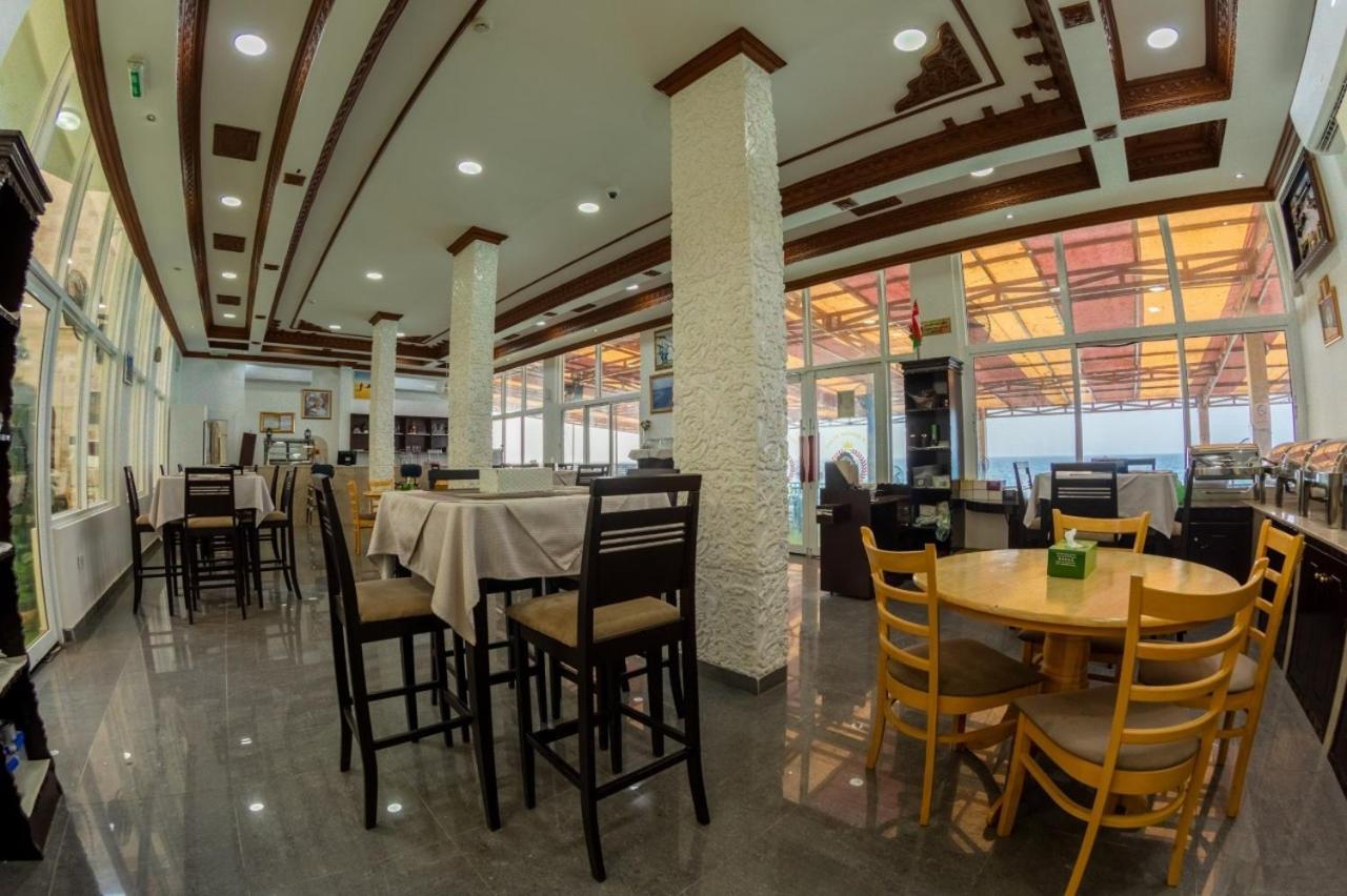 Sur Bandar Al Ayjah Hotel Apartments Ngoại thất bức ảnh