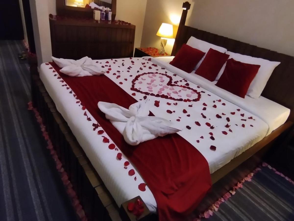 Sur Bandar Al Ayjah Hotel Apartments Ngoại thất bức ảnh