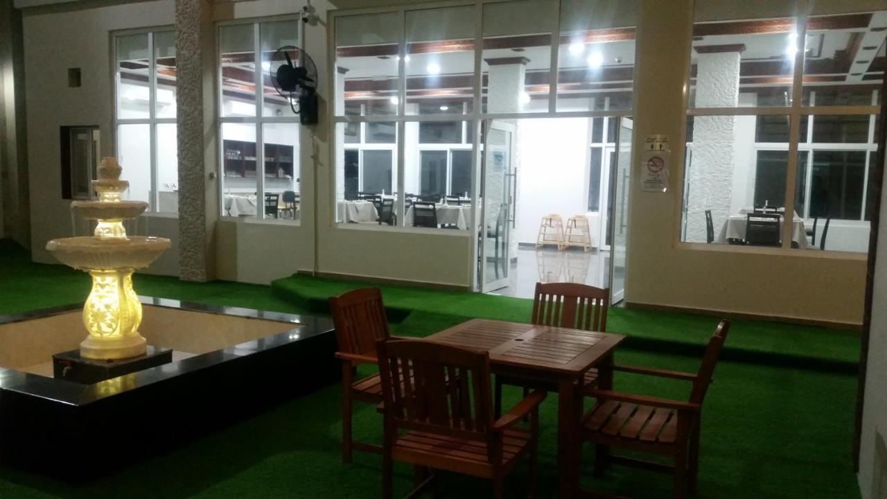 Sur Bandar Al Ayjah Hotel Apartments Ngoại thất bức ảnh