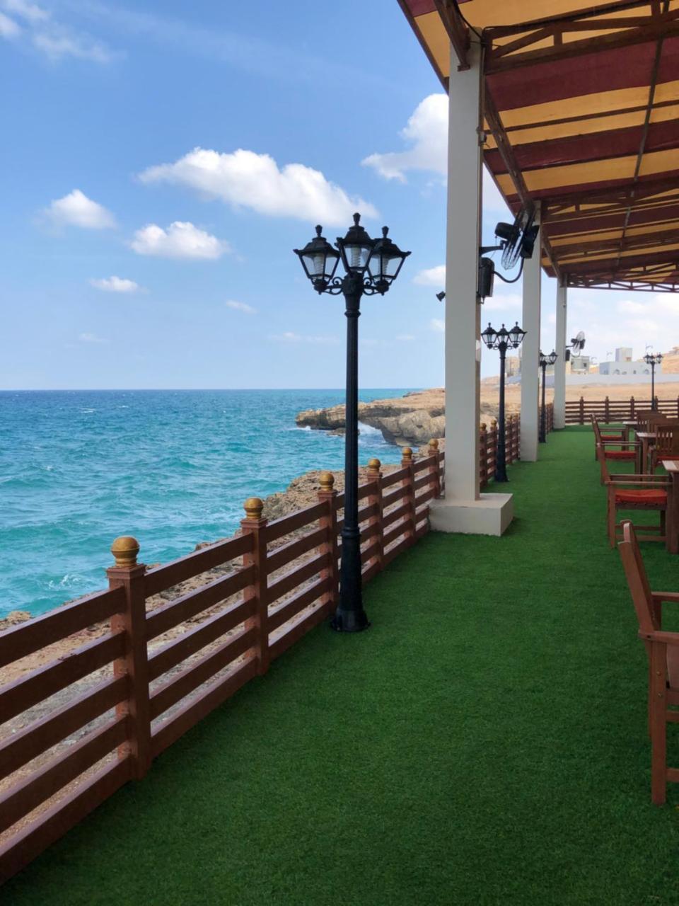 Sur Bandar Al Ayjah Hotel Apartments Ngoại thất bức ảnh
