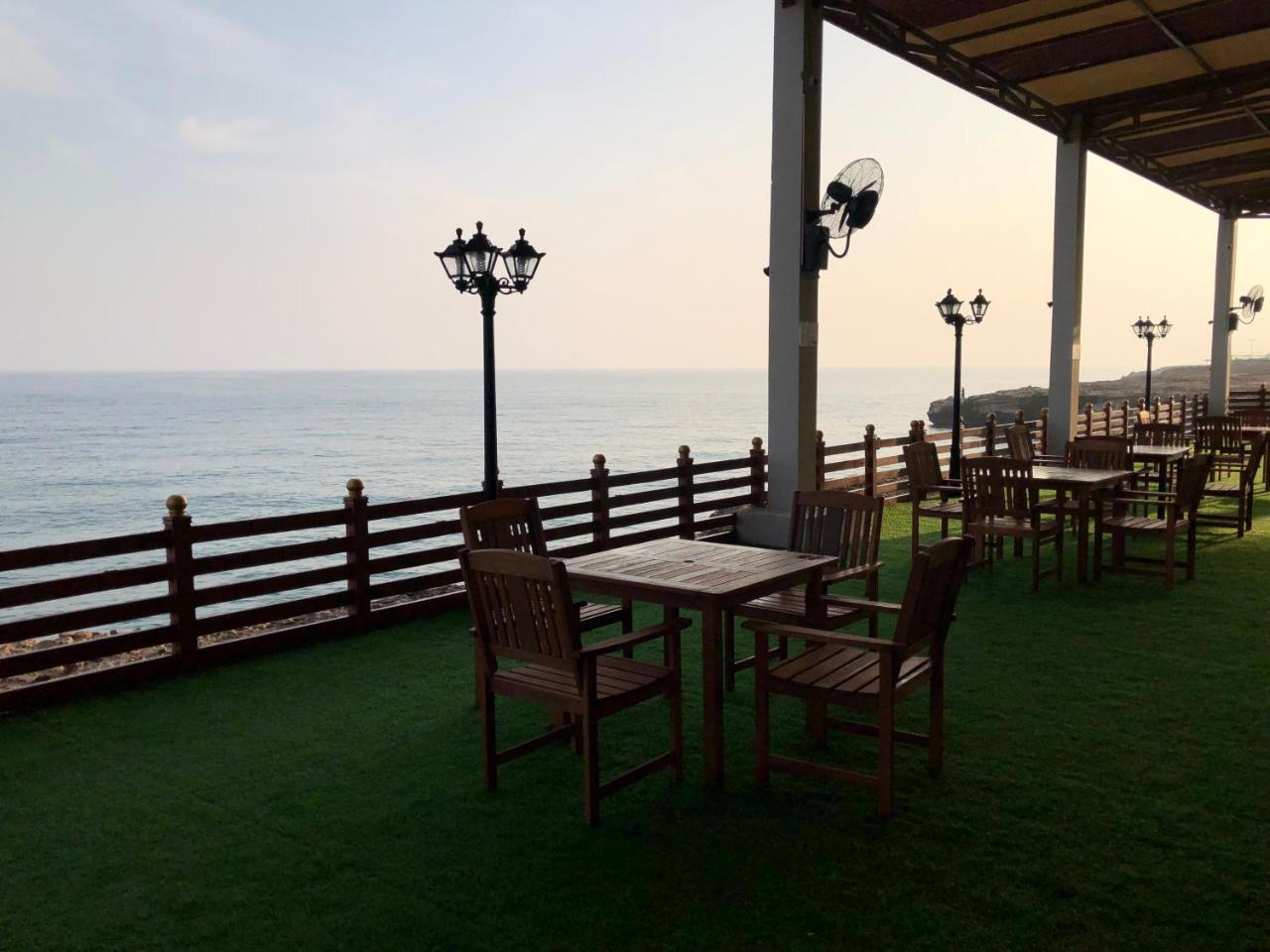 Sur Bandar Al Ayjah Hotel Apartments Ngoại thất bức ảnh