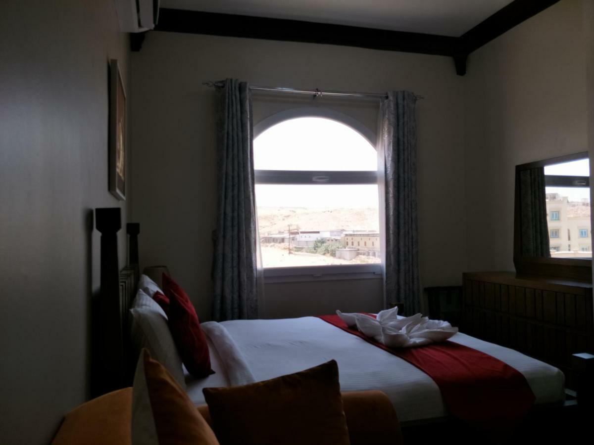 Sur Bandar Al Ayjah Hotel Apartments Ngoại thất bức ảnh