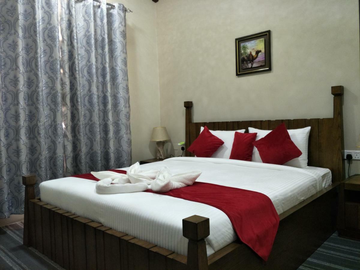 Sur Bandar Al Ayjah Hotel Apartments Ngoại thất bức ảnh