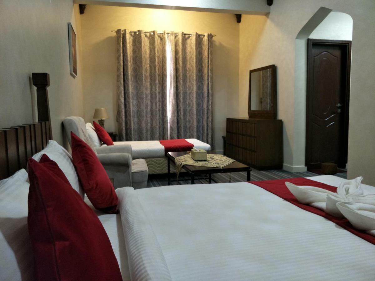 Sur Bandar Al Ayjah Hotel Apartments Ngoại thất bức ảnh